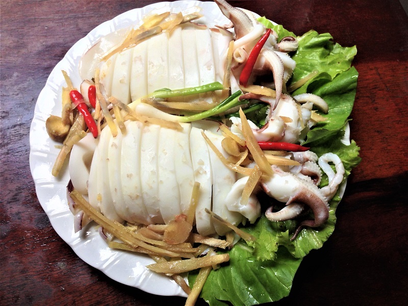 Mực nang hấp gừng/hành