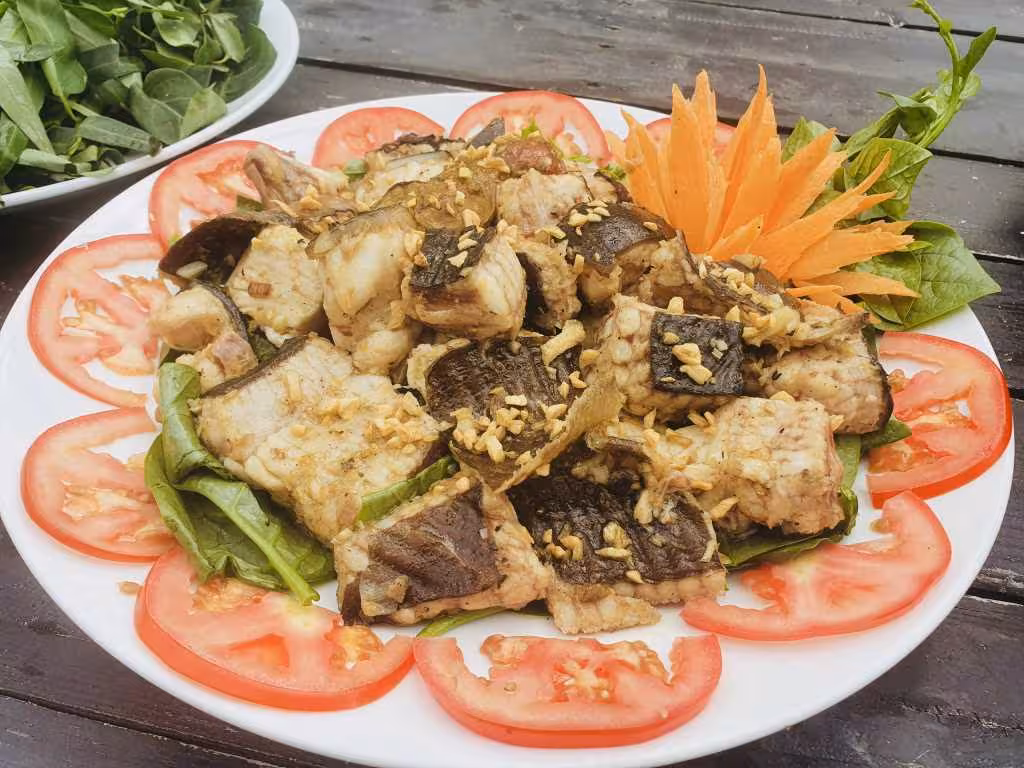 Bí Quyết Nấu Lẩu Cá Đuối Lá Giang Chuẩn Vị Đặc Sản Quảng Ninh