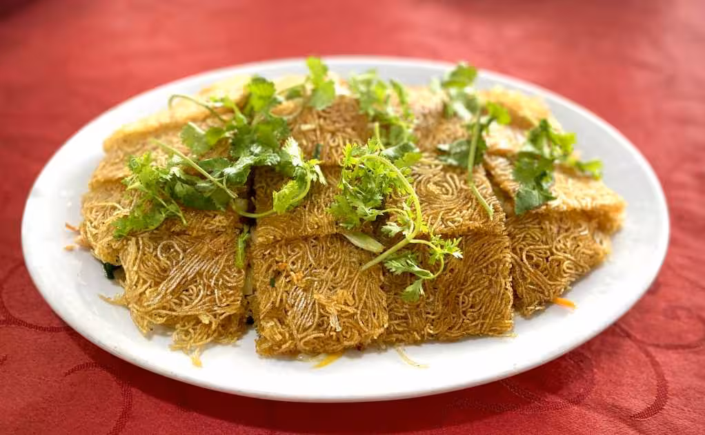 Bí quyết làm món Miến cháy xào hải sản giòn ngon đúng điệu