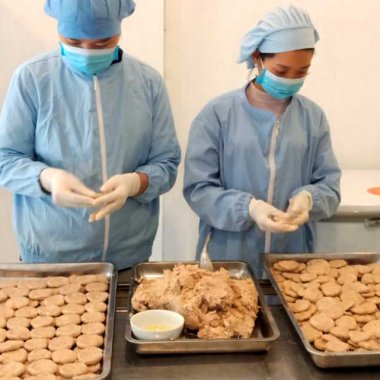 Chả Hàu Vân Đồn: Tinh Hoa Ẩm Thực Quảng Ninh Nâng Tầm Giá Trị Hải Sản Việt