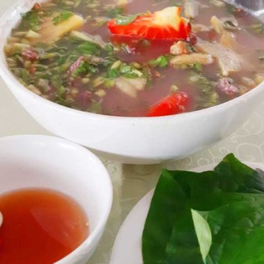 Thịt trâu nhúng mẻ Hoành Bồ: Tinh hoa ẩm thực vùng mỏ Quảng Ninh