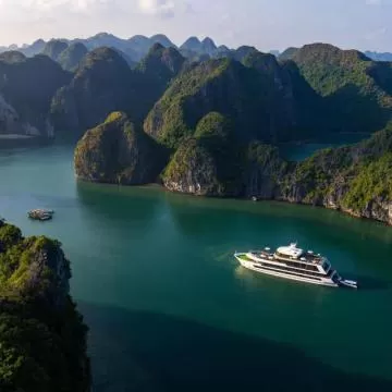 Cẩm Nang Food Tour Hà Sú Quảng Ninh: 3 Địa Điểm Nhất Định Phải Ghé