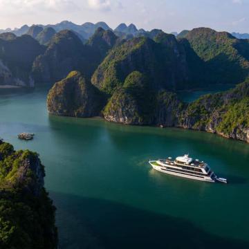 Cẩm Nang Food Tour Hà Sú Quảng Ninh: 3 Địa Điểm Nhất Định Phải Ghé