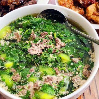 Cáy Gọng Đỏ: Đặc Sản Giải Nhiệt Và Nghệ Thuật Săn Đêm Vùng Nước Lợ
