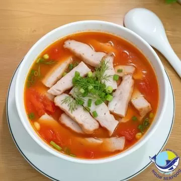 Cách Nấu Canh Cà Chua Chả Mực Giã Tay Hạ Long Hấp: Ngọt Thanh, Đậm Đà