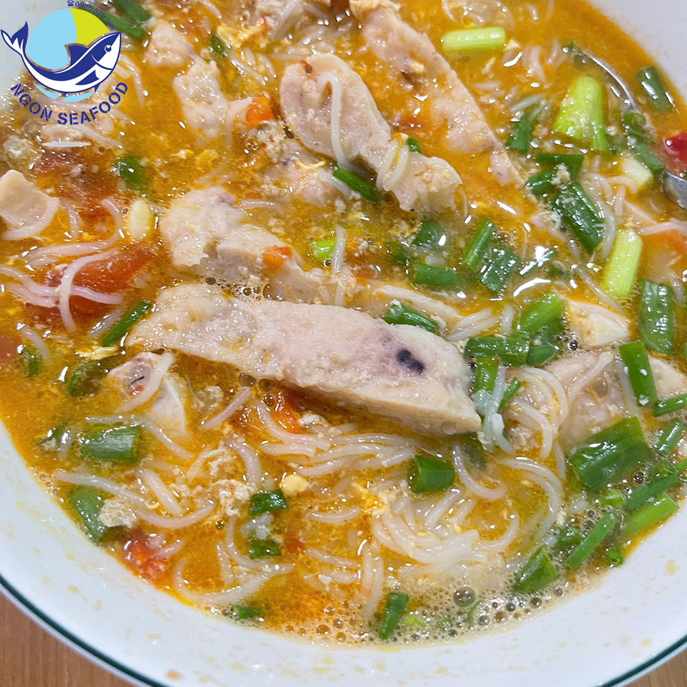 Bún riêu chả mực Hạ Long Bún riêu chả mực Hạ Long